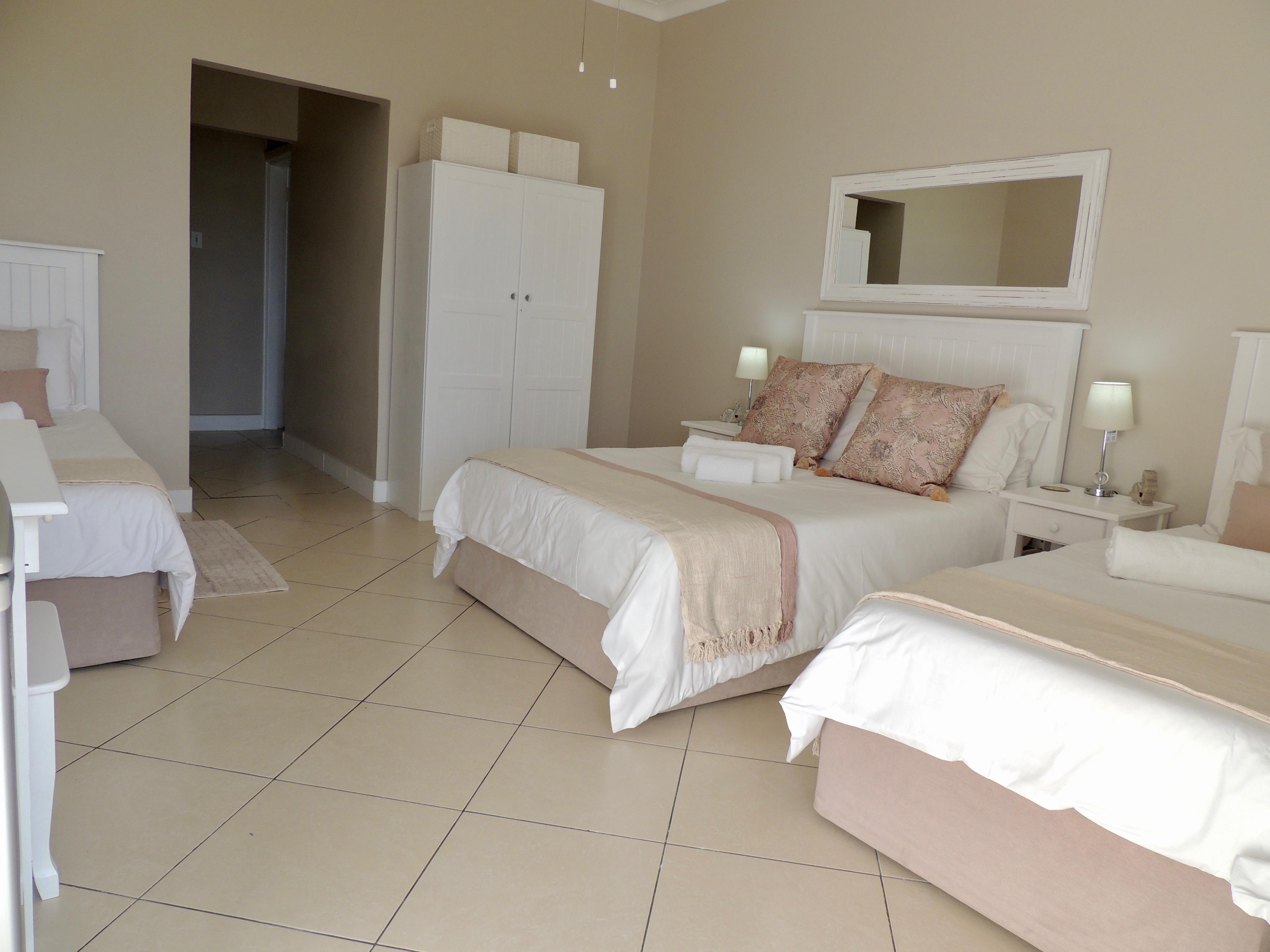 La Mer Guesthouse Port Elizabeth Extérieur photo